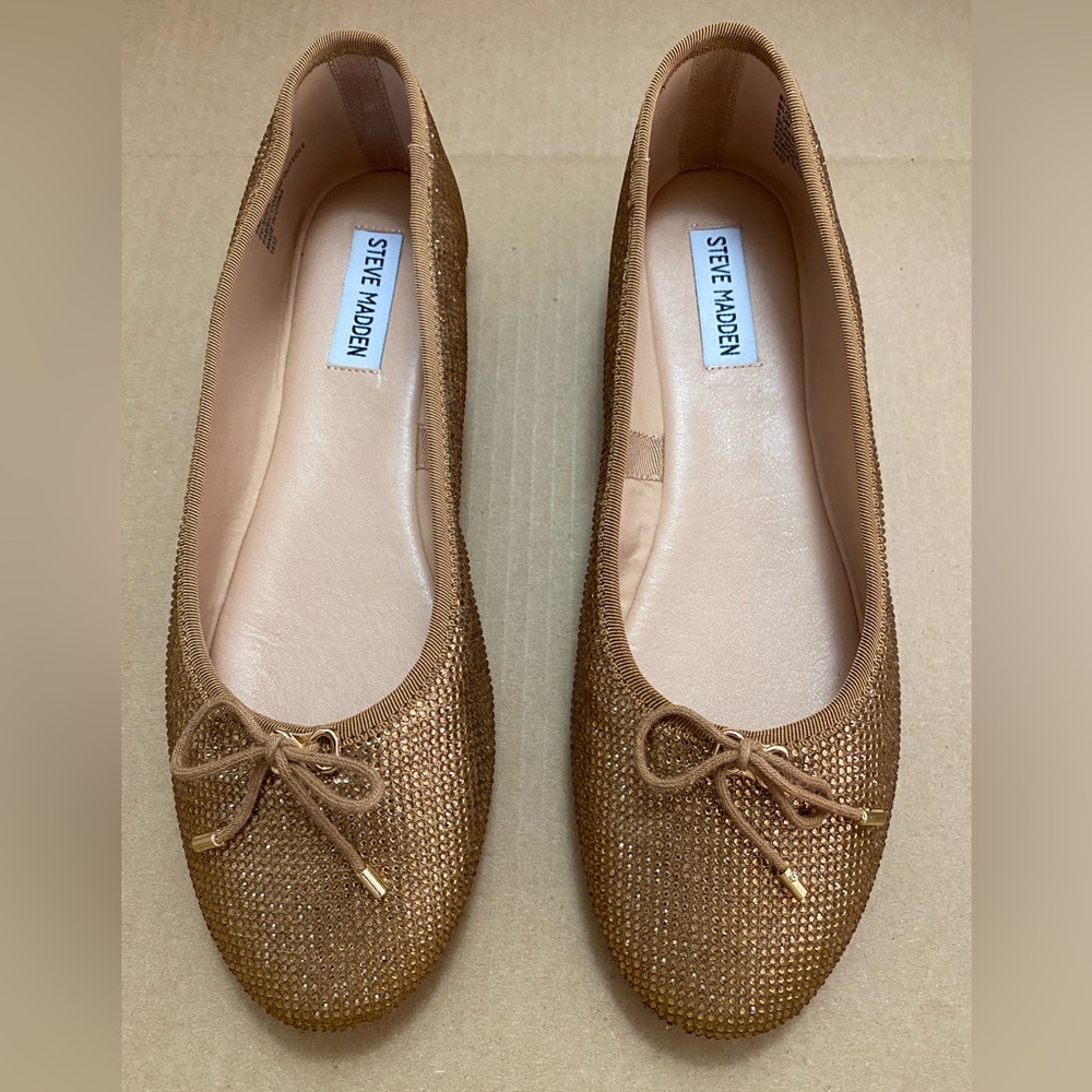Steve Madden Blossoms Ballet Flats. US 9.5